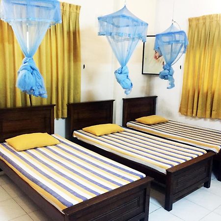 Mccarthy Guesthouse Κάντι Εξωτερικό φωτογραφία