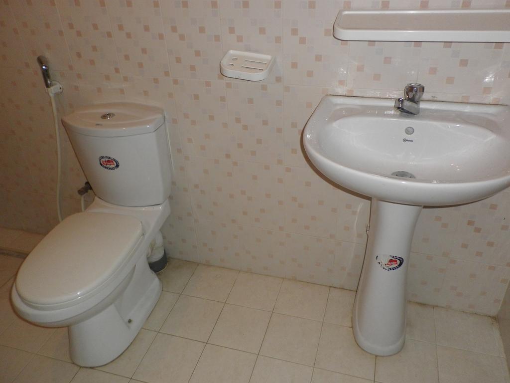 Mccarthy Guesthouse Κάντι Δωμάτιο φωτογραφία